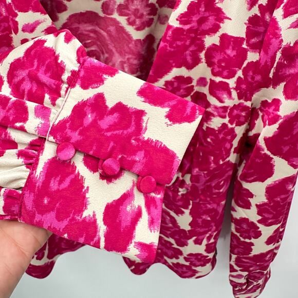 J.Crew Barbie Pink Floral Print Deep V-neck Faux Button Front Fitted Blouse // 2 - Picture 8 of 13